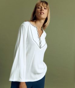 Devernois Hauts Et Chemises | Blouse Brodee En Crepe De Viscose